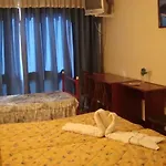 Costa Cantabra Hotel *