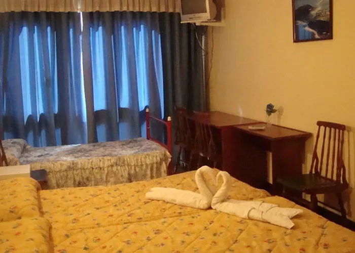 Costa Cantabra Hotel *