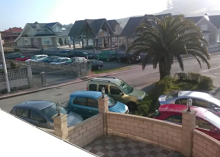 Costa Cantabra Hotel *