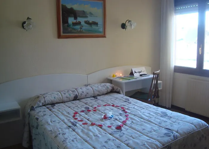 Costa Cantabra Hotel